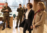 „spoKREWnieni służbą” przed Świętokrzyskim Urzędem Wojewódzkim. #1 